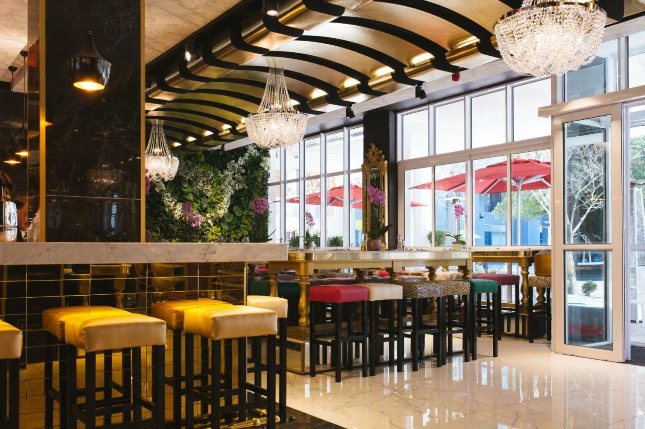 Onomo Hotel Foreshore Кейптаун Екстериор снимка